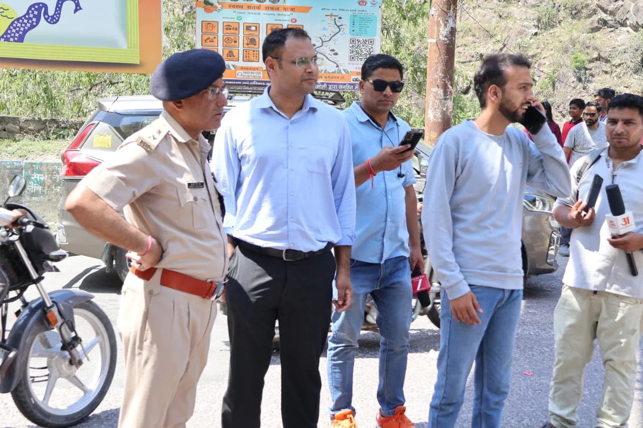 कर्णप्रयाग में राष्ट्रीय राजमार्ग-07 पर यातायात पूर्णतः सुचारु*