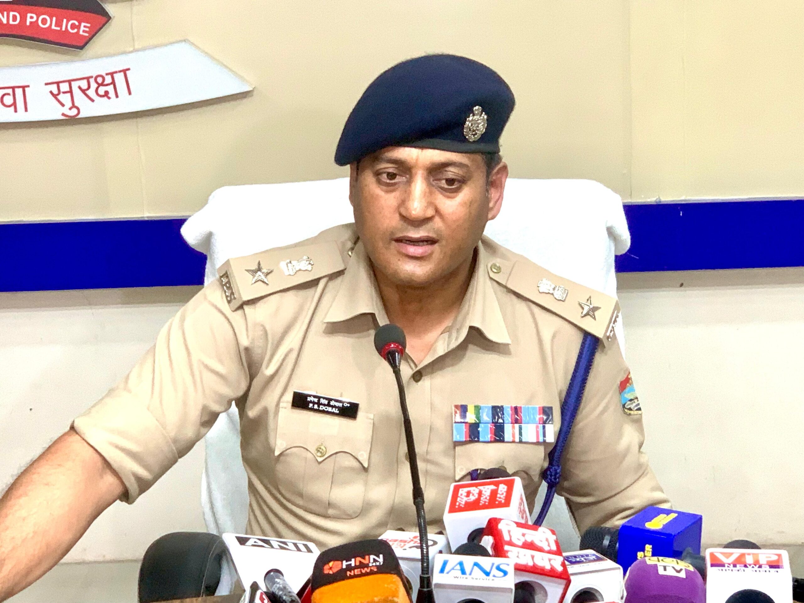 रायपुर क्षेत्र में हुई बुजुर्ग दम्पत्ति व महिला की हत्या करने वाले अभियुक्त को पुलिस ने किया गिरफ्तार